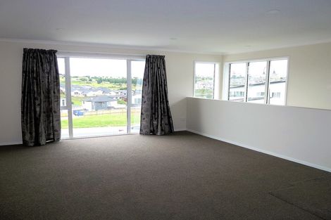 Photo of property in 101 Voyager Drive, Gulf Harbour, Whangaparaoa, 0930