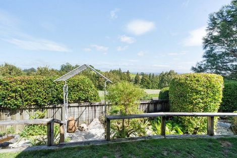 Photo of property in 2 Summerhaven Place, Ohauiti, Tauranga, 3112