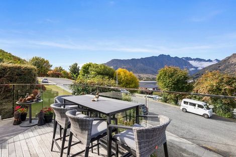 Photo of property in 5 Marina Drive, Frankton, Queenstown, 9300
