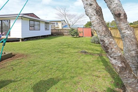Photo of property in 9 Compass Place, Te Atatu Peninsula, Auckland, 0610