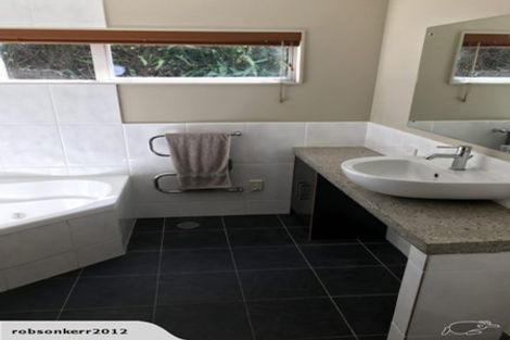 Photo of property in 130c Ireland Road, Mount Wellington, Auckland, 1060