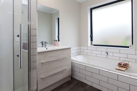 Photo of property in 67 Bayliss Drive, Kaiapoi, 7630