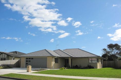 Photo of property in 4 Tainui Street, Levin, 5510