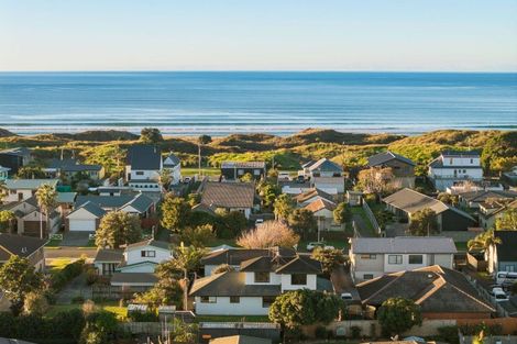 Photo of property in 124b Dickson Road, Papamoa Beach, Papamoa, 3118
