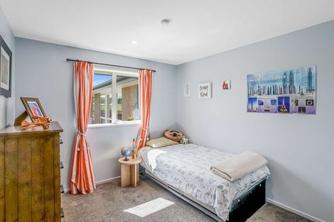 Photo of property in 5 Fantail Avenue, Amberley, 7410