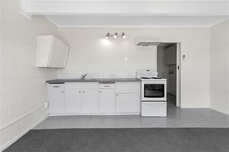 Photo of property in 3 Capitol Road, Matakatia, Whangaparaoa, 0930