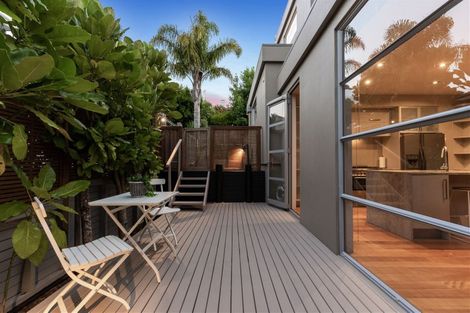 Photo of property in 14 Kahikatea Close, Campbells Bay, Auckland, 0630