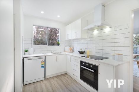 Photo of property in 2/35 Horokiwi Road West, Newlands, Wellington, 6037