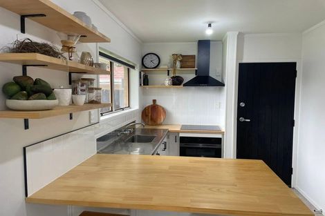 Photo of property in 42b Trentham Road, Papakura, 2110