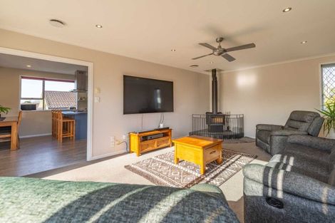 Photo of property in 11 Gleniti Road, Gleniti, Timaru, 7910