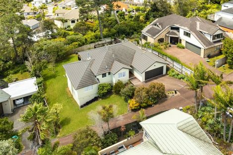 Photo of property in 17 Bushglen Court, Browns Bay, Auckland, 0630