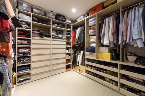 Photo of property in 5 Cheviot Road, Lowry Bay, Lower Hutt, 5013