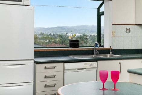 Photo of property in 2 Cambridge Road, Judea, Tauranga, 3110