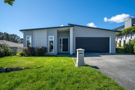 Photo of property in 9 Ken Douglas Drive, Aotea, Porirua, 5024