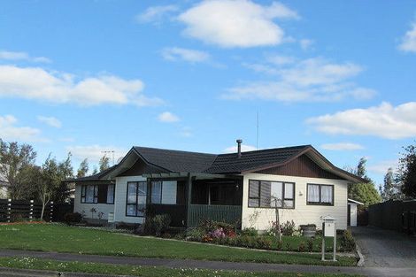 Photo of property in 3 Sicely Street, Marton, 4710