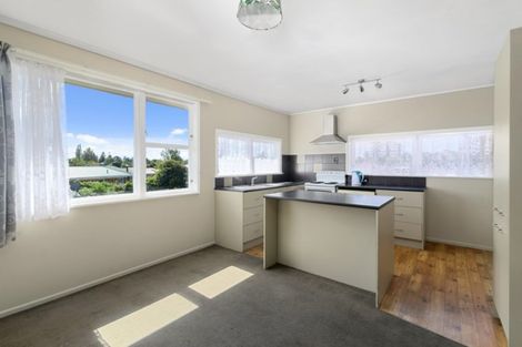 Photo of property in 1 Gifford Place, Utuhina, Rotorua, 3015