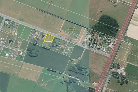 Photo of property in 43 Waikawa Beach Road, Manakau, 5573