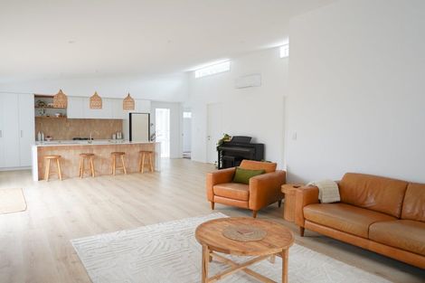 Photo of property in 94d Beach Road, Waihi Beach, 3611