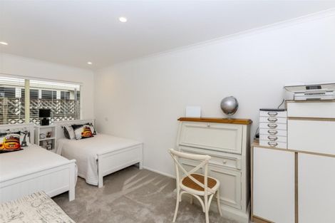 Photo of property in 4 Morley Street, New Plymouth, 4310