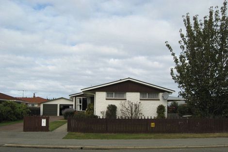 Photo of property in 1 Walbrook Crescent, Oamaru North, Oamaru, 9400