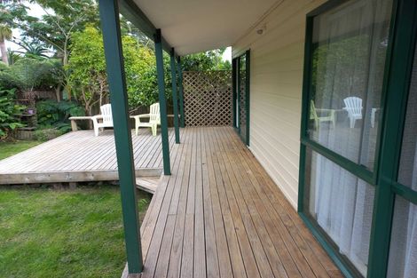 Photo of property in 5 Macnay Way, Murrays Bay, Auckland, 0630
