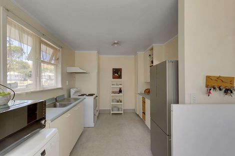 Photo of property in 24 Surprise Place, Cannons Creek, Porirua, 5024