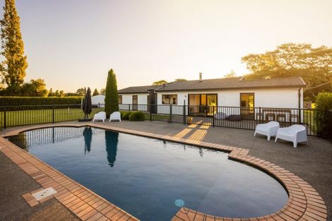 Photo of property in 48 Peake Road, Cambridge, Hamilton, 3283