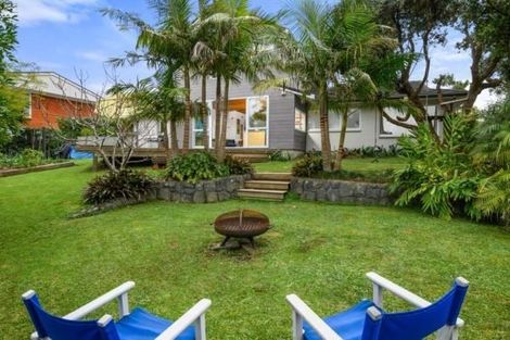 Photo of property in 18 Markham Place, Bucklands Beach, Auckland, 2012