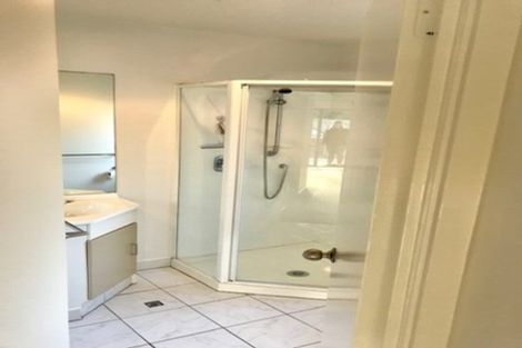 Photo of property in 14 The Avenue, Albany, Auckland, 0632