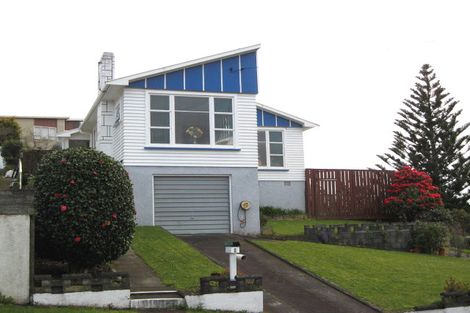 Photo of property in 9a Wiremu Place, Blagdon, New Plymouth, 4310
