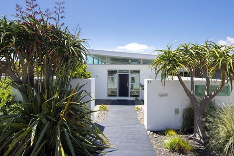 Photo of property in 11 Bowsprit Way, Whitby, Porirua, 5024