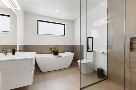 Photo of property in Northlake, 4 Gowanbrae Lane, Wanaka, 9305