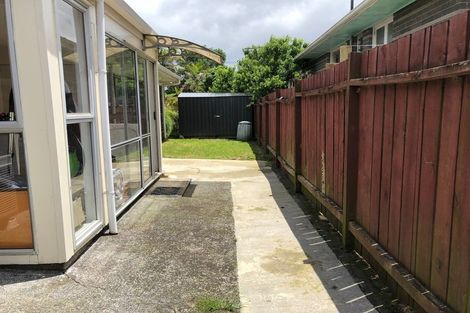 Photo of property in 1/77 Tiraumea Drive, Pakuranga, Auckland, 2010