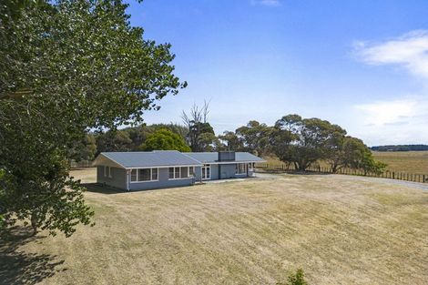 Photo of property in 1279a State Highway 1, Himatangi, Foxton, 4891