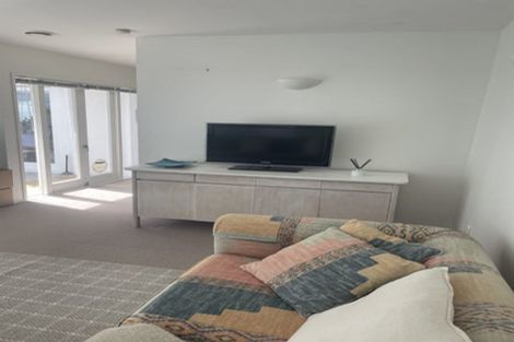 Photo of property in 1/3 Jutland Road, Hauraki, Auckland, 0622