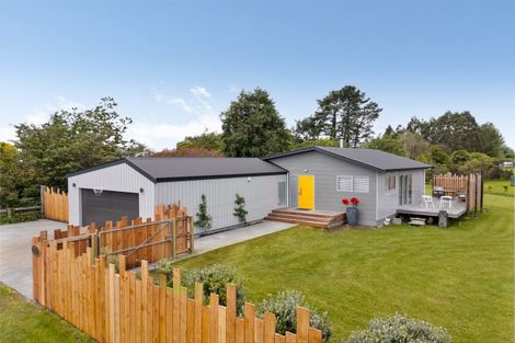 Photo of property in 131 Lincoln Road, Carterton, 5713