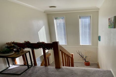 Photo of property in 74 Alexander Street, Cockle Bay, Auckland, 2014