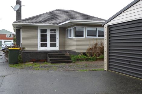 Photo of property in 29 Shortt Avenue, Mangere Bridge, Auckland, 2022