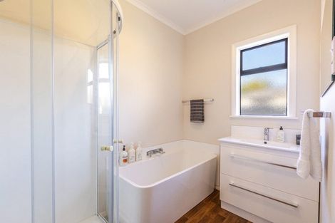 Photo of property in 119 Taradale Road, Onekawa, Napier, 4110