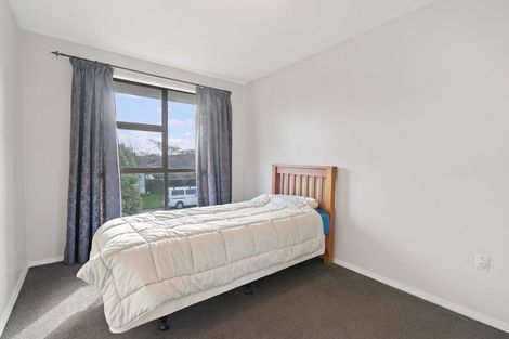 Photo of property in 2 Ringwood Place, Avonhead, Christchurch, 8042