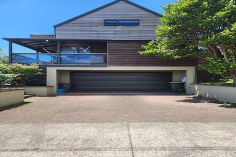 Photo of property in 71 Wairau Road, Oakura, 4314