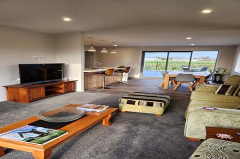 Photo of property in 32 Hanworth Road, Appleby, Richmond, 7020