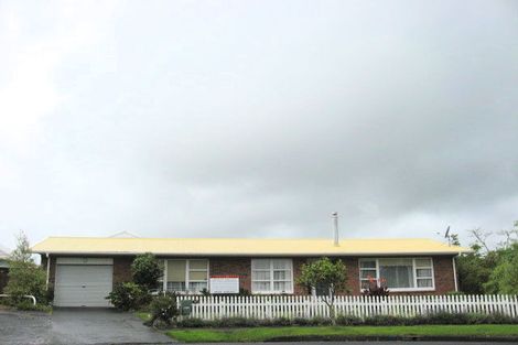 Photo of property in 12 Moa Place, Onerahi, Whangarei, 0110