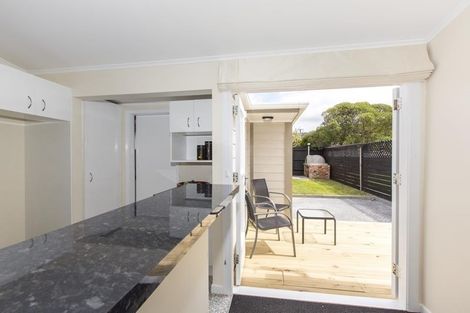 Photo of property in 11 Beach Street, Petone, Lower Hutt, 5012