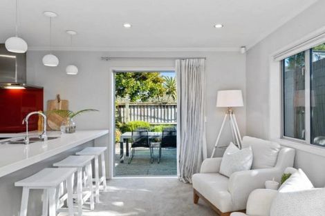 Photo of property in 37 Sherborne Street, St Albans, Christchurch, 8014