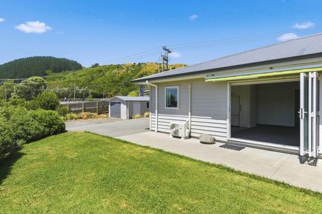 Photo of property in 1 Te Naihi Place, Paraparaumu, 5032