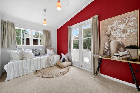 Photo of property in 24 Papawai Road, Greytown, 5712