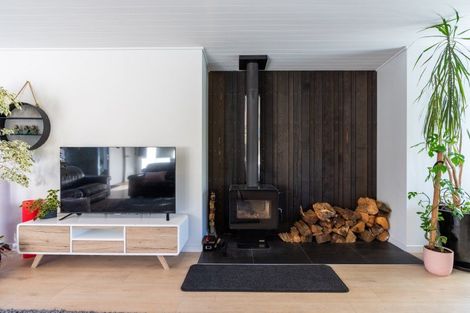 Photo of property in 13 Eden Close, Wanaka, 9305