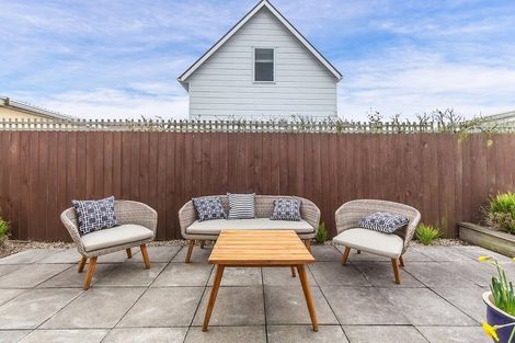 Photo of property in 174 Strickland Street, Sydenham, Christchurch, 8023