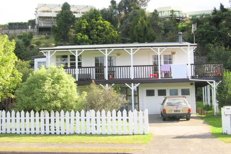Photo of property in 109 Hilton Drive, Whangamata, 3620